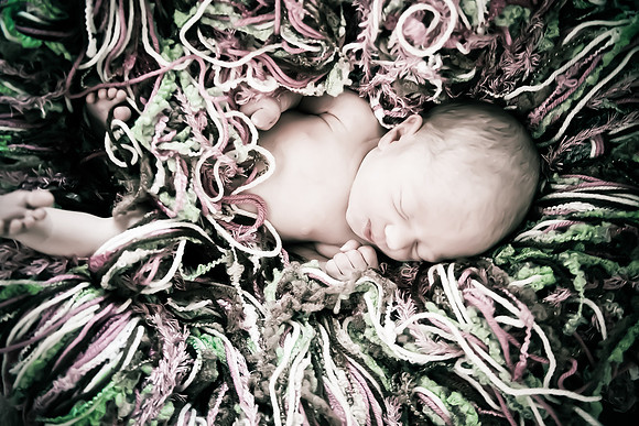 Slyvi Newborn-31