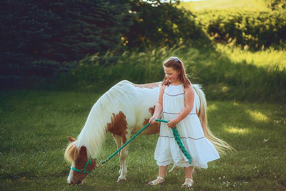 Unicorn-33