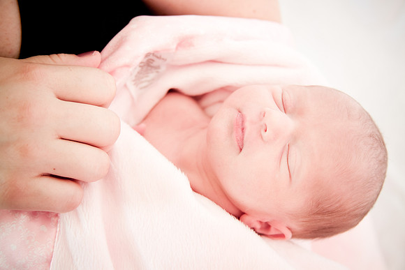 Slyvi Newborn-60