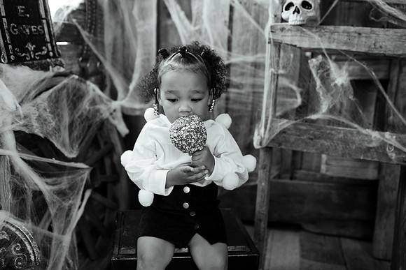 xSamira 2yr-200