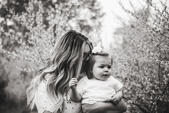 Mommy & Me 2018-21b&w