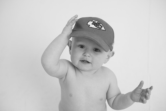 Liam 9mth B&W-54