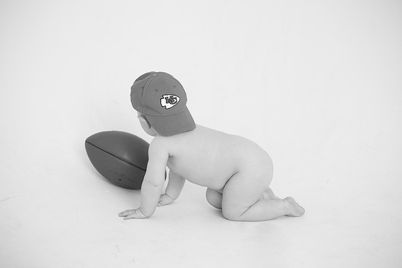 Liam 9mth B&W-60