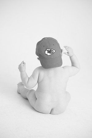 Liam 9mth B&W-56