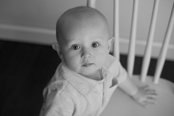 Liam 9mth B&W-30