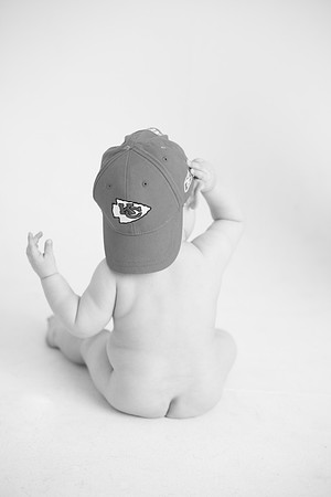Liam 9mth B&W-55