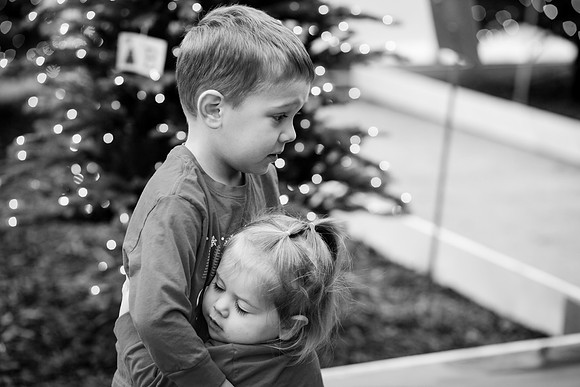 xLarson Holidays 2018-94