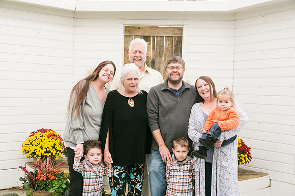 Larson Holidays 2018-3