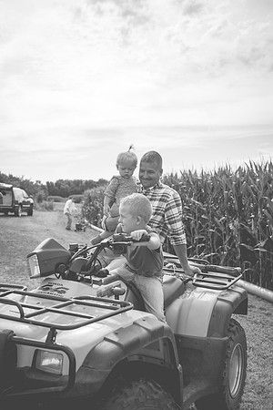 Family 2016 (203 of 266)-2