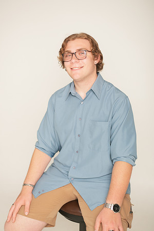 Senior-196