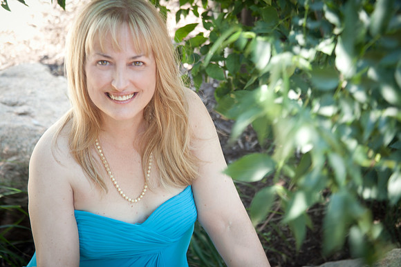 Carolyn-39