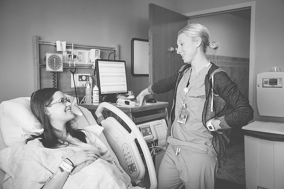 Torryn Birth B&W-38