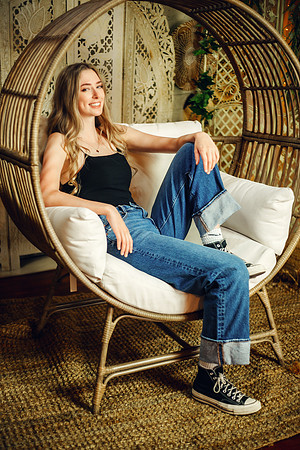 Abby Senior-47