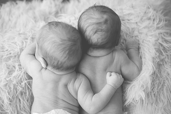 Twins Newborn-76