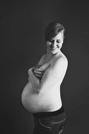 Belly Bump-30