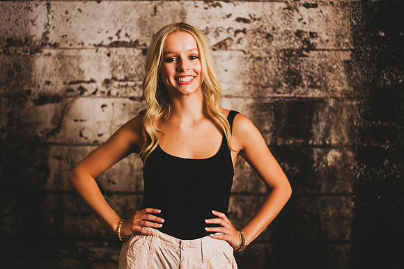 Lexi Senior-110