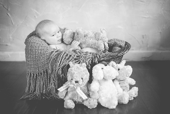 Toby 4mth-76