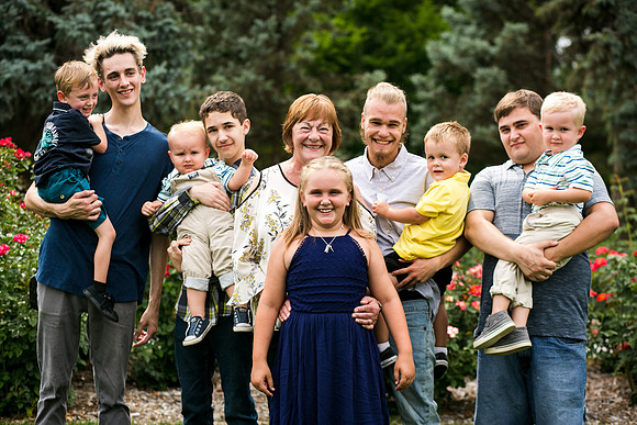 Family 2018-32