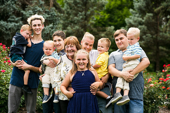 Family 2018-43