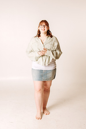 Senior-138