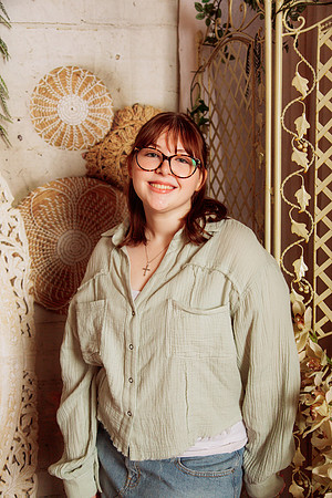 Senior-186