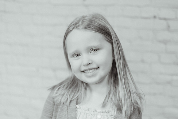 AMELIA M-12