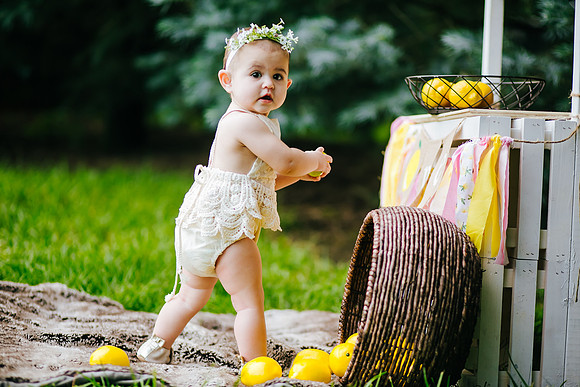 Amelia 1yr-29