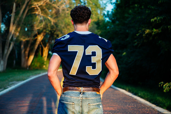 Senior-83