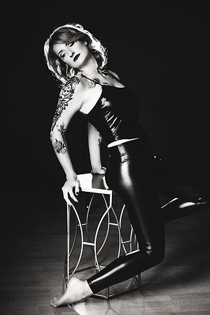 VonD-22b&w
