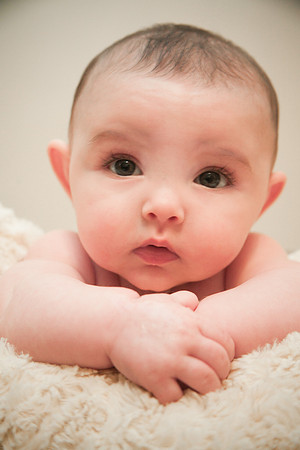 Nora 4mth-23