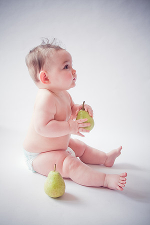 Nora 7mth Hungry-27