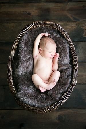 Matthew Newborn-36