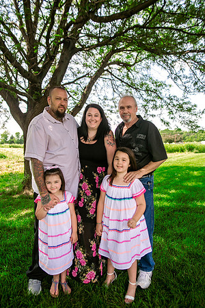 Family 2019-28