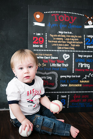 Toby 1yr_-36