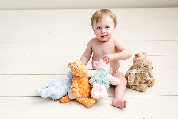 Toby 1yr_-56