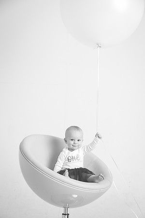 Lennon 1yr-268