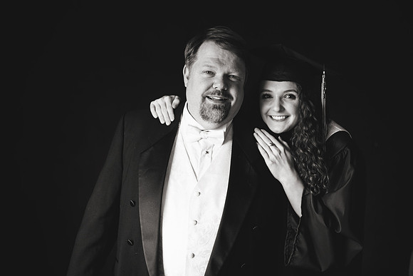 Grad 2018-15b&w