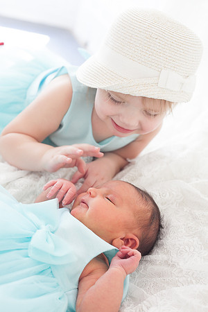 Alice Newborn-37