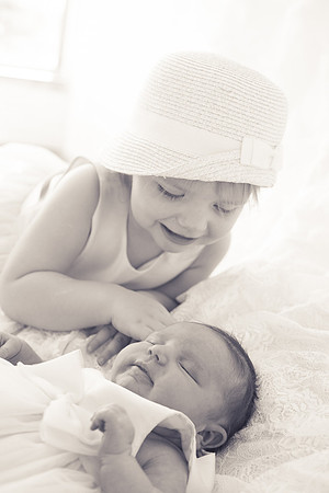 Alice Newborn-40