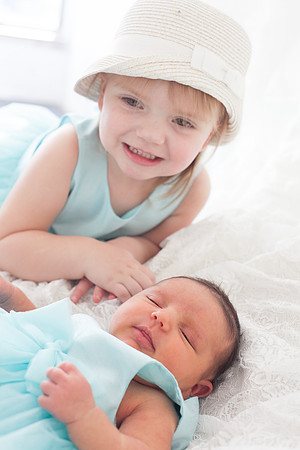 Alice Newborn-41