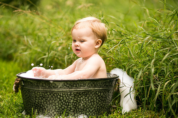 Everly 1yr-210