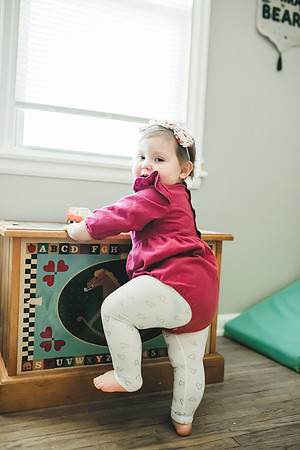 Cora 1yr-194
