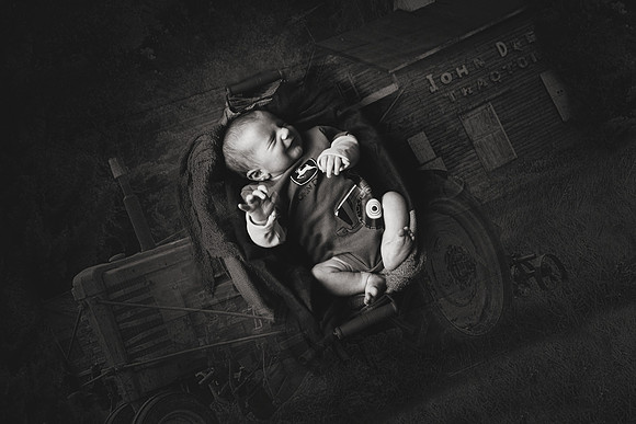 Reed Newborn-33b&w