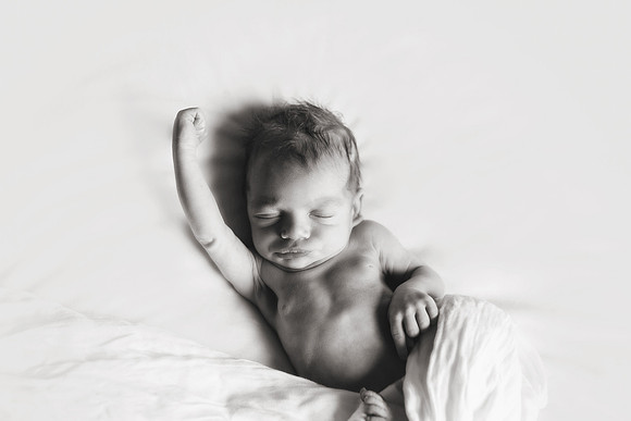 Sebastian NB-27bw