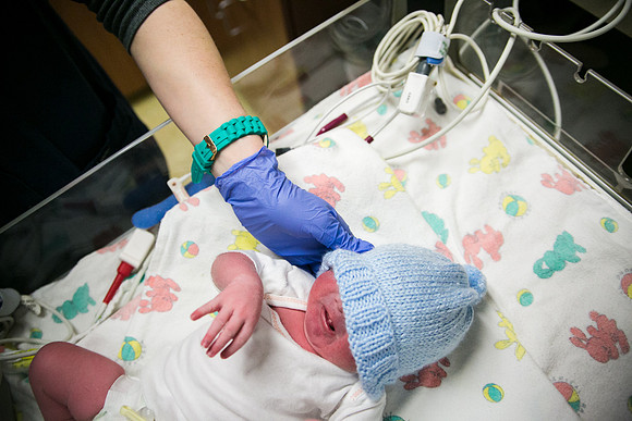 Matthew Birth-363