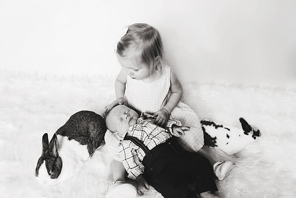 Bunnies 2018-12b&w