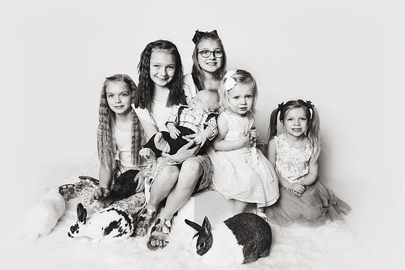 Bunnies 2018-17b&w