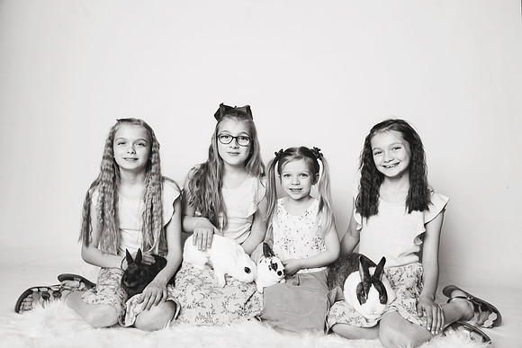Bunnies 2018-18b&w