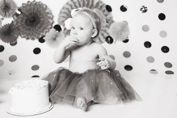 Karsta 1yr-96b&w