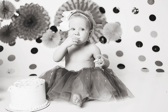 Karsta 1yr-98b&w